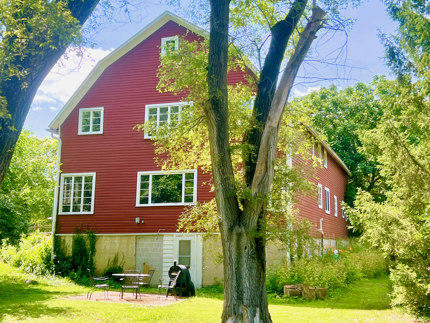 24400 North Kelsey Road Lake Barrington, IL 60010 - Photo 3 of 72