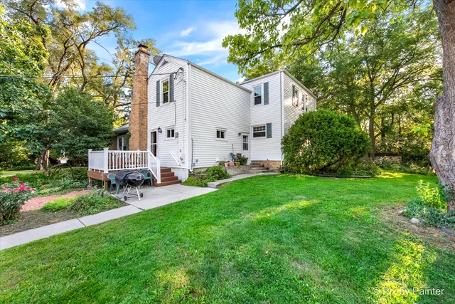 $700,000 | 24400 North Kelsey Road, Lake Barrington, IL 60010