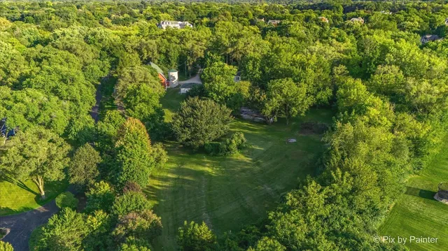 $700,000 | 24400 North Kelsey Road, Lake Barrington, IL 60010