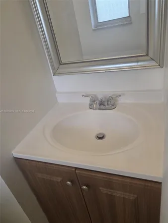 a close view of sink