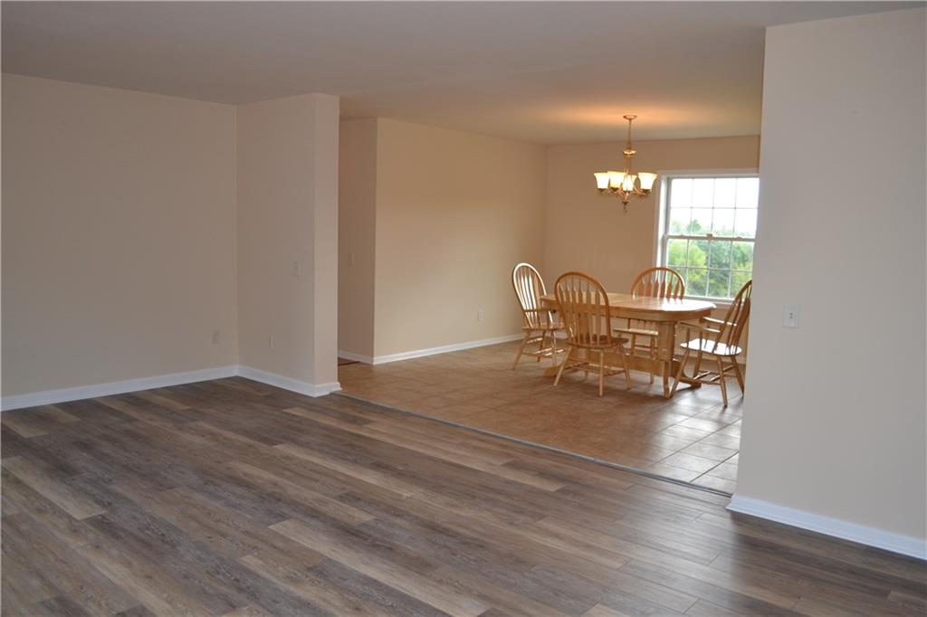 1417 Washington Road Prosperity, PA 15329 - Photo 8 of 24 Gallery Image 8