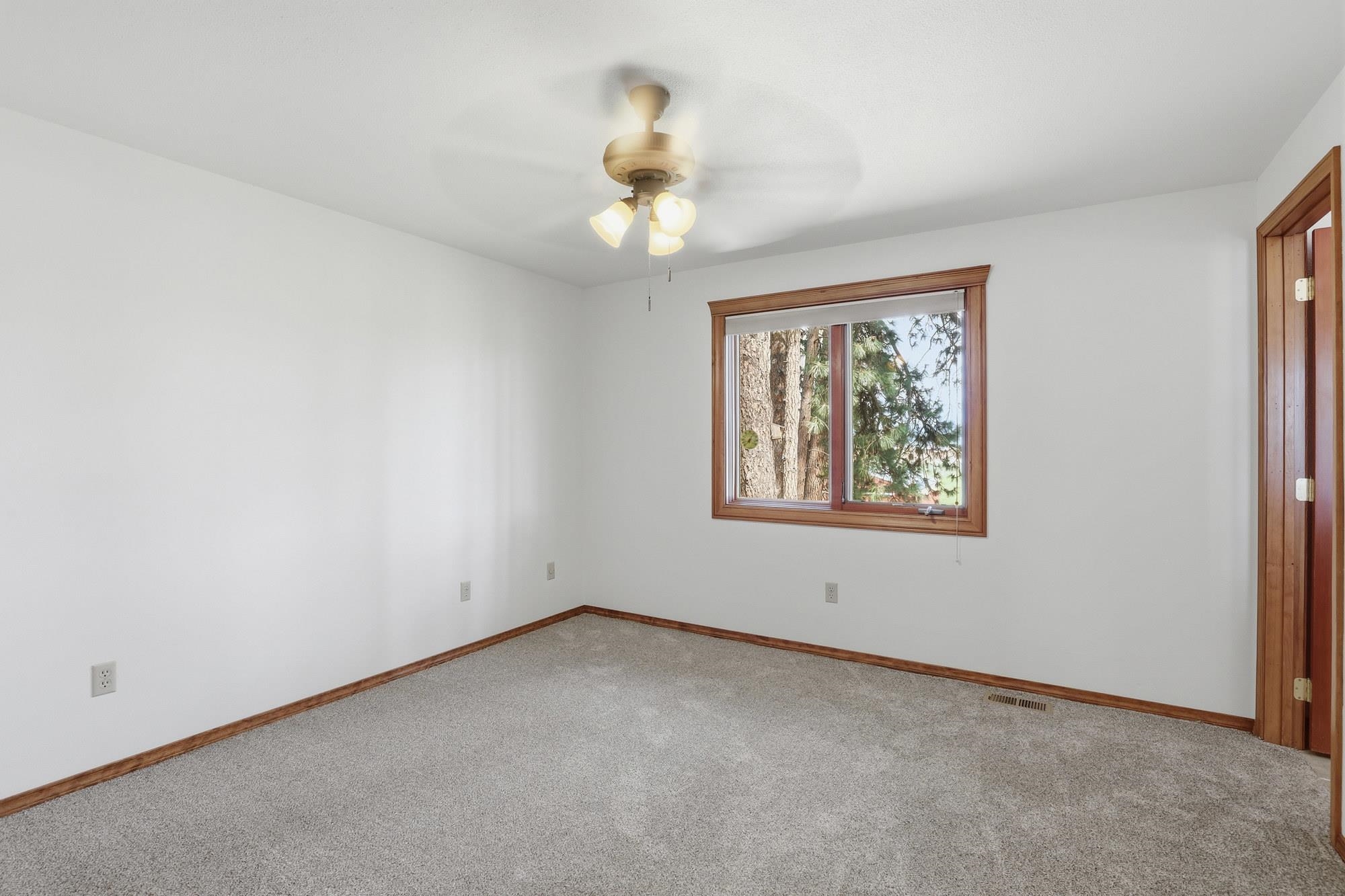12504 North Fairview Road Mead, WA 99021 - Photo 18 of 50