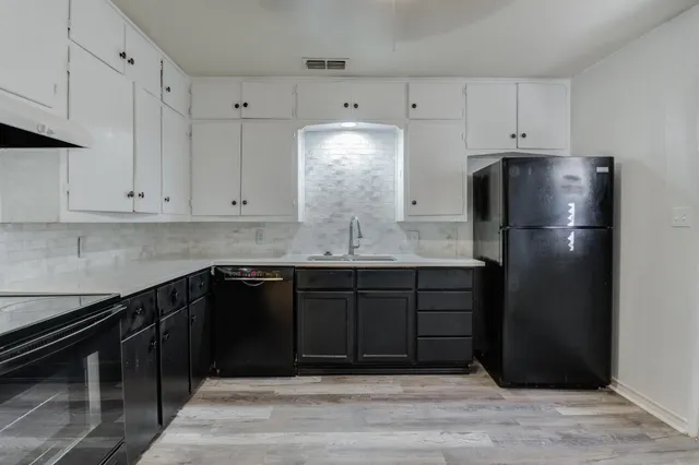 $1,650 | 3305 30th Street, Lubbock, TX 79410