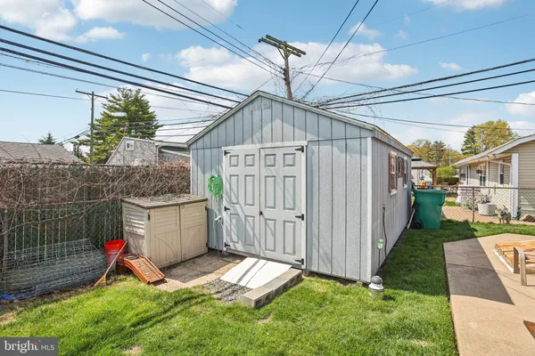 $450,000 | 47 Glenwood Lane, Levittown, PA 19055