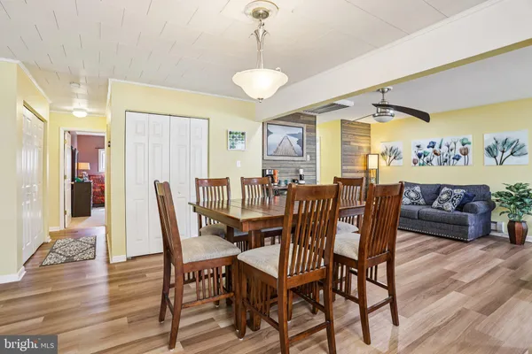 $450,000 | 47 Glenwood Lane, Levittown, PA 19055