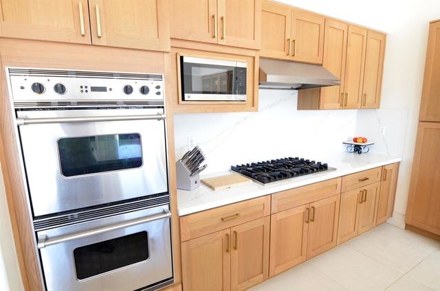 $2,299,000 | 3721 Donna Court, Carlsbad, CA 92008