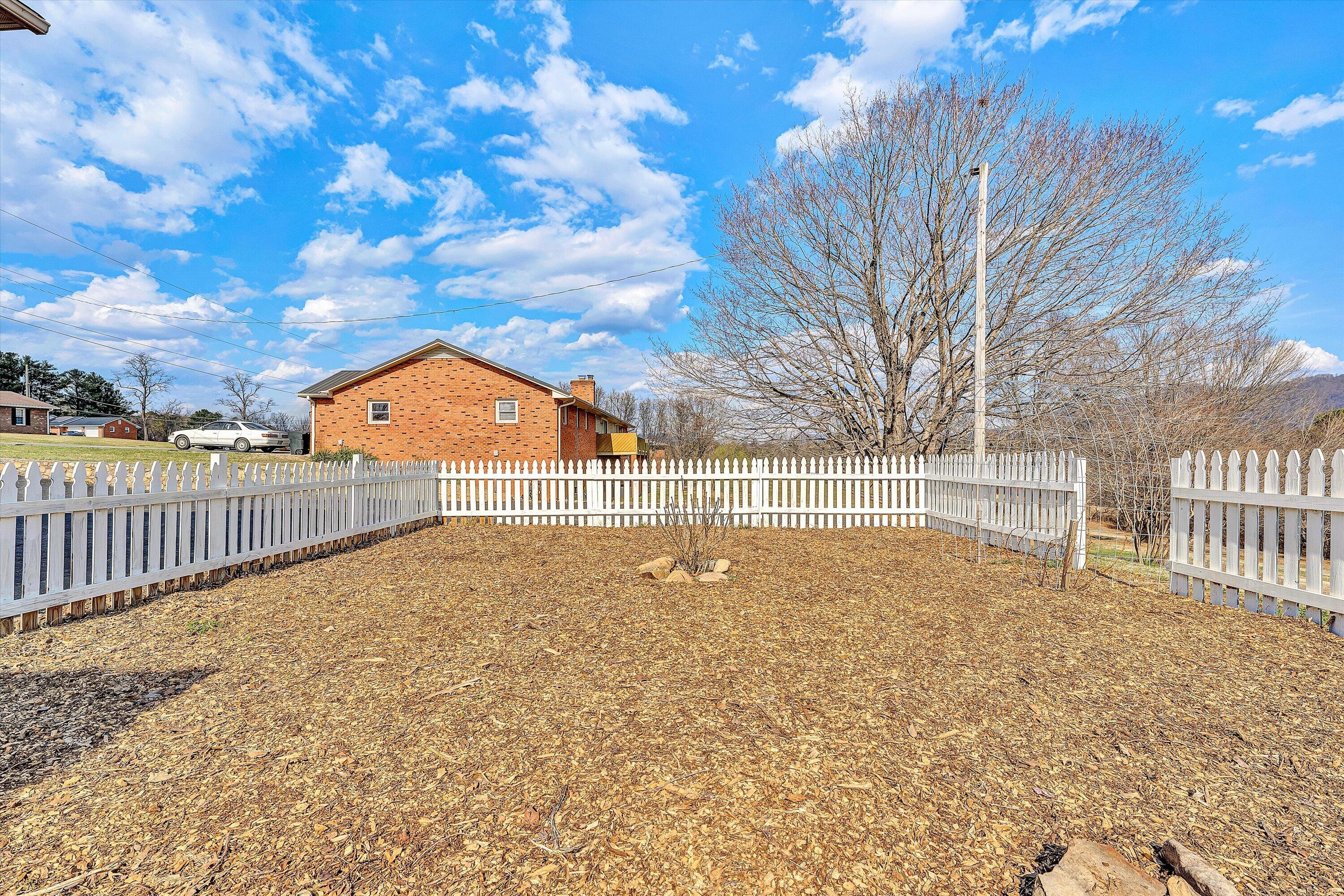4043 Mockingbird Hill Road Roanoke, VA 24012 - Photo 54 of 59 54-SGP-04645
