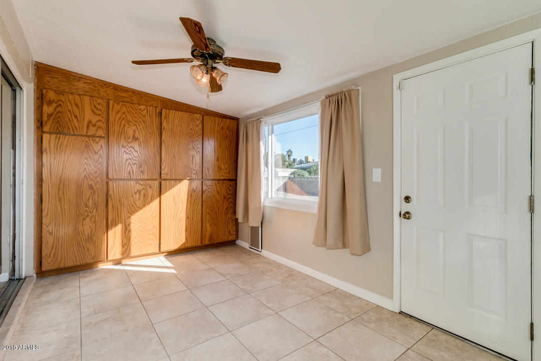 5209 Casper Road Mesa, AZ 85205 - Photo 17 of 28 Arizona Room Storage