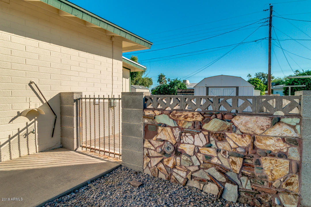 5209 Casper Road Mesa, AZ 85205 - Photo 23 of 28 Entry to Backyard