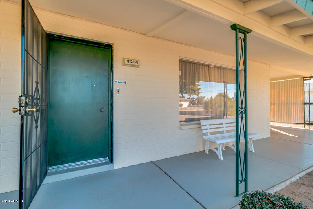 5209 Casper Road Mesa, AZ 85205 - Photo 4 of 28 Front Entry