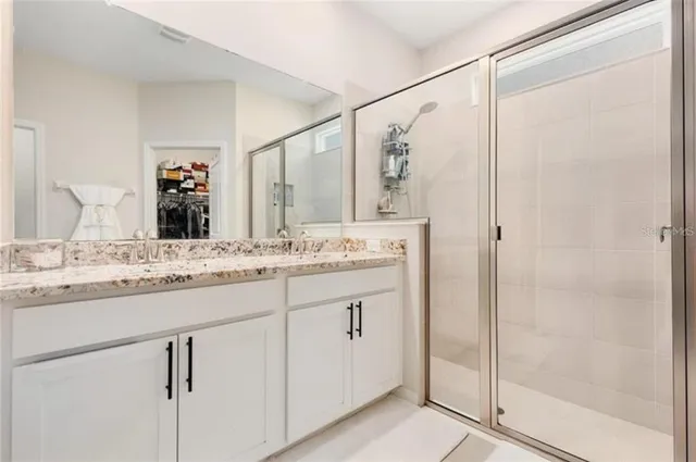 $3,000 | 32959 Sand Creek Drive, Wesley Chapel, FL 33543