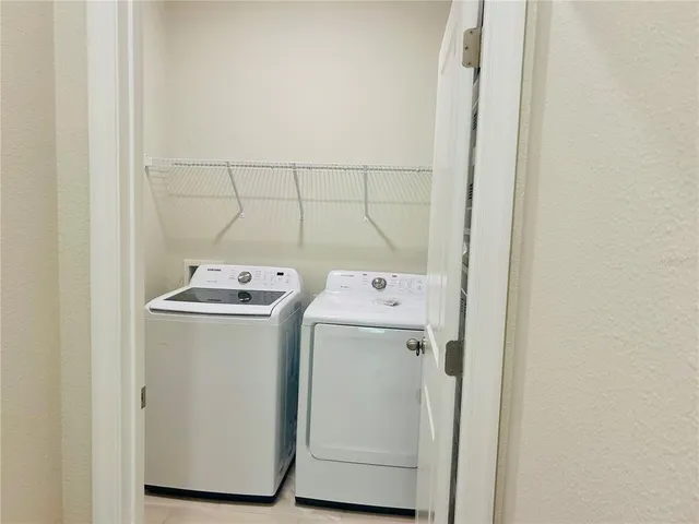 $3,000 | 32959 Sand Creek Drive, Wesley Chapel, FL 33543