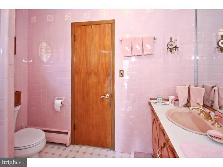 290 West Rose Tree Road Media, PA 19063 - Photo 17 of 25 Bathroom