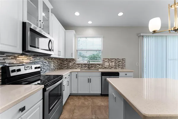 $2,500 | 3733 Brighton Park Circle, Orlando, FL 32812