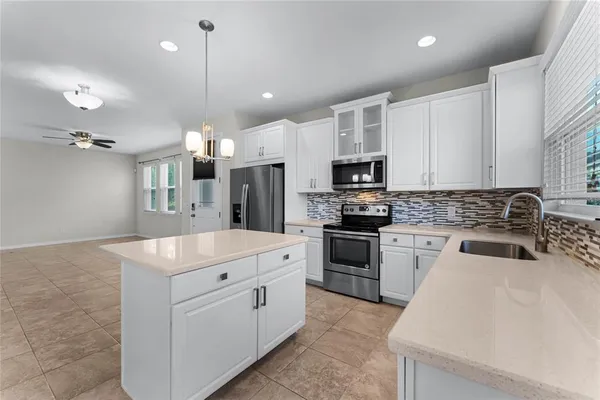 $2,500 | 3733 Brighton Park Circle, Orlando, FL 32812