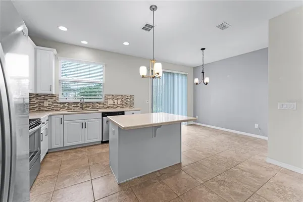 $2,500 | 3733 Brighton Park Circle, Orlando, FL 32812