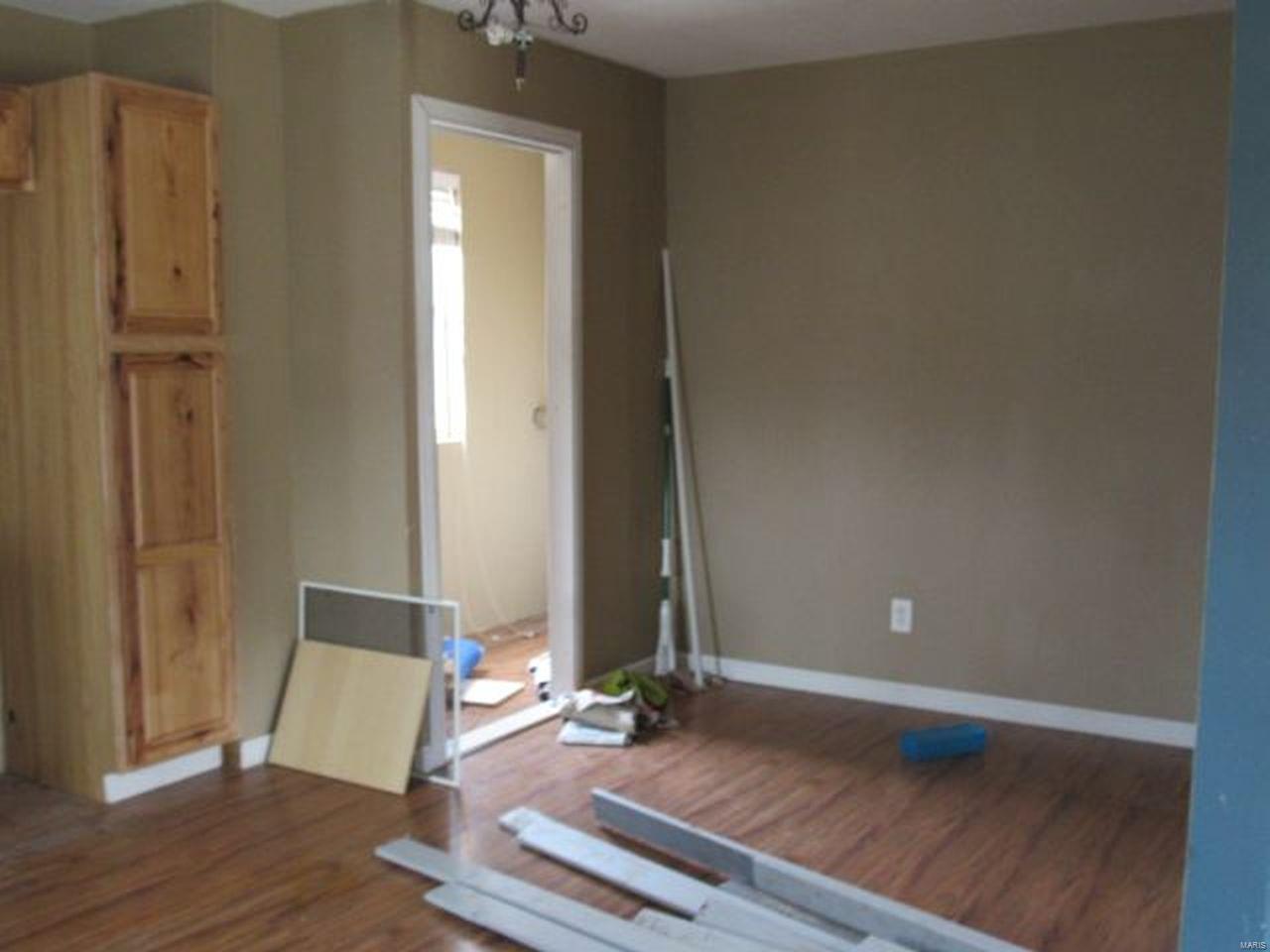 1124 Main Street Hamilton, IL 62341 - Photo 4 of 14