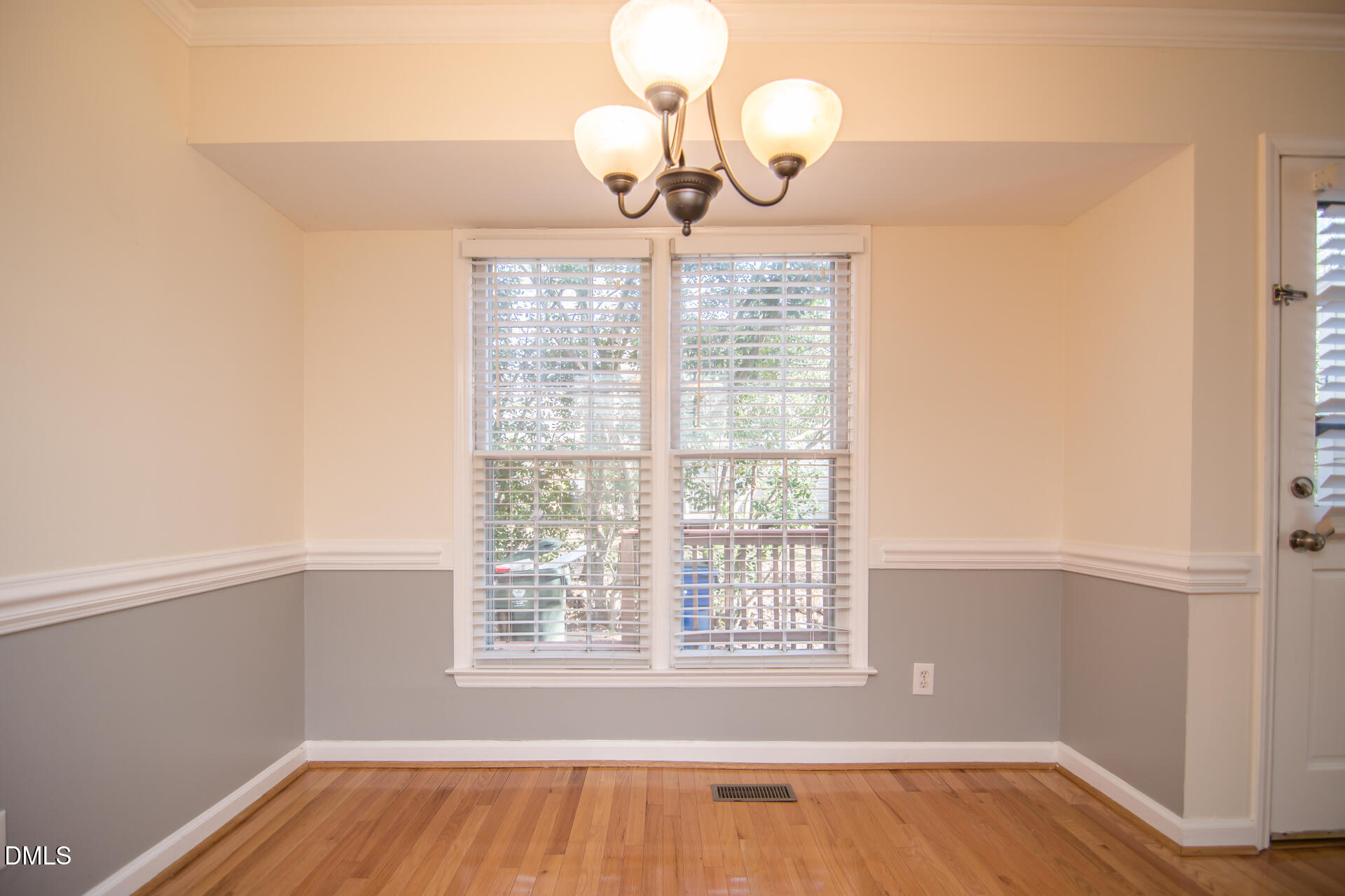 4509 Hershey Court Raleigh, NC 27613 - Photo 8 of 19