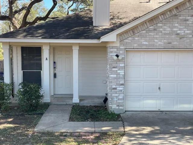 $1,625 | 7209 Aldea Drive, Unit A, Austin, TX 78745
