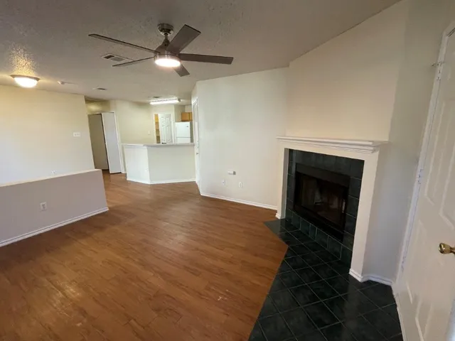 $1,625 | 7209 Aldea Drive, Unit A, Austin, TX 78745