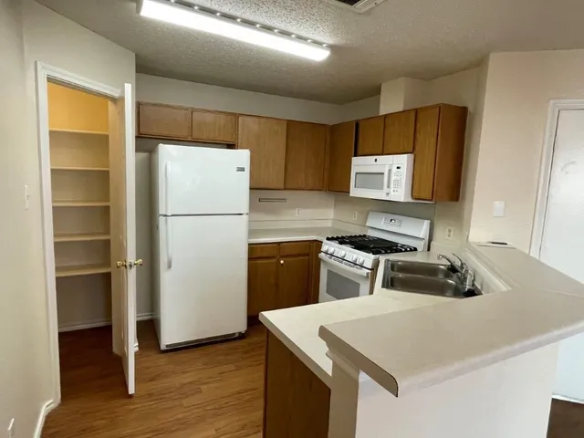 $1,550 | 7209 Aldea Drive, Unit A, Austin, TX 78745