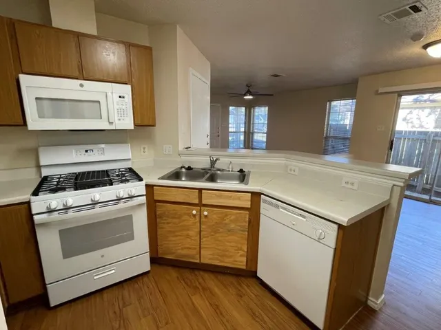 $1,550 | 7209 Aldea Drive, Unit A, Austin, TX 78745