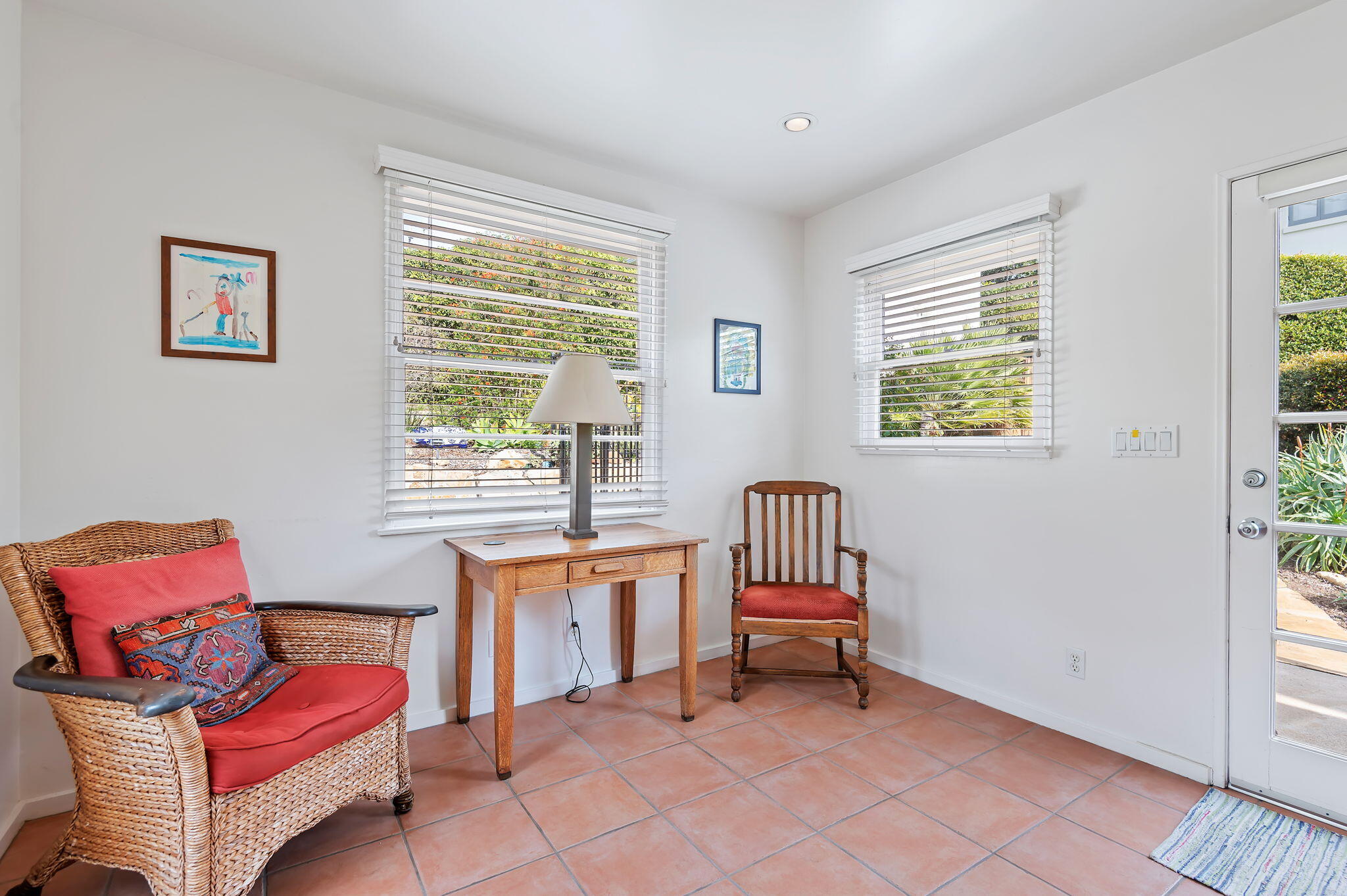 1717 Paterna Road Santa Barbara, CA 93103 - Photo 24 of 47 19-web-or-mls-19 - Breakfast Area