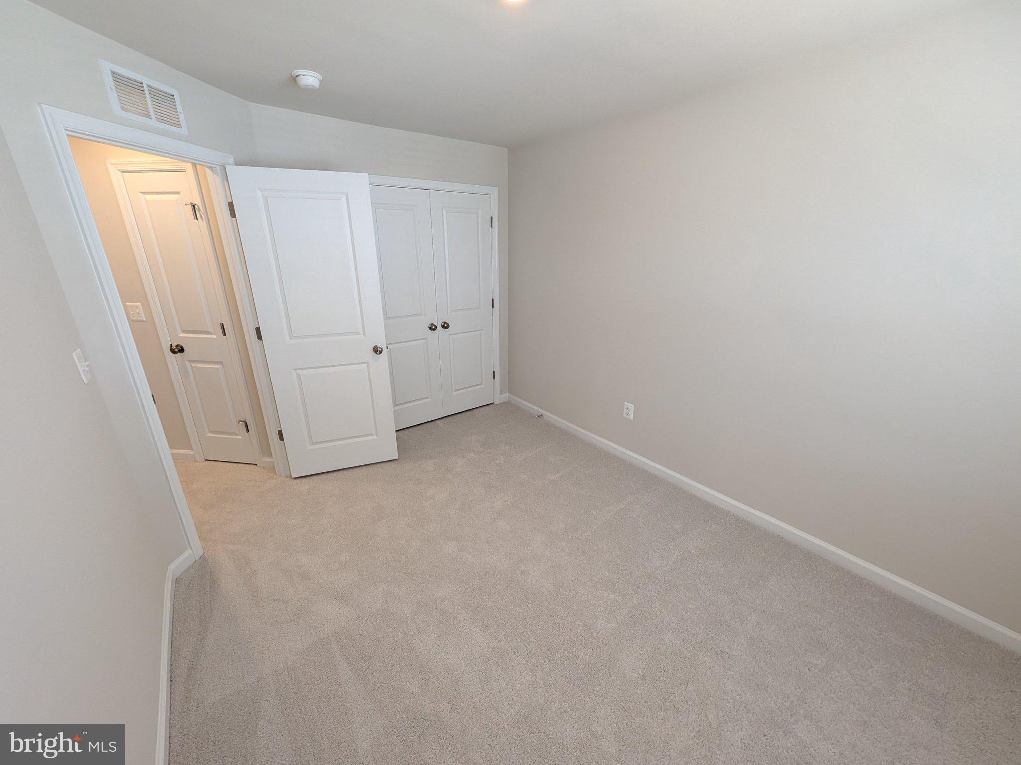 278 Swan Fld Avenue Ranson, WV 25438 - Photo 30 of 33 Spacious, versatile room awaits you.