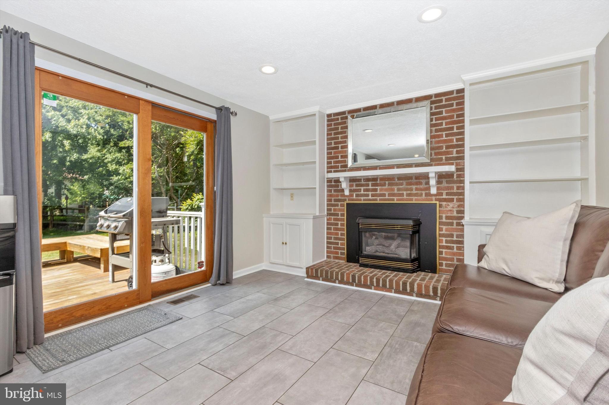 1101 Windmill Lane Silver Spring, MD 20905 - Photo 15 of 50