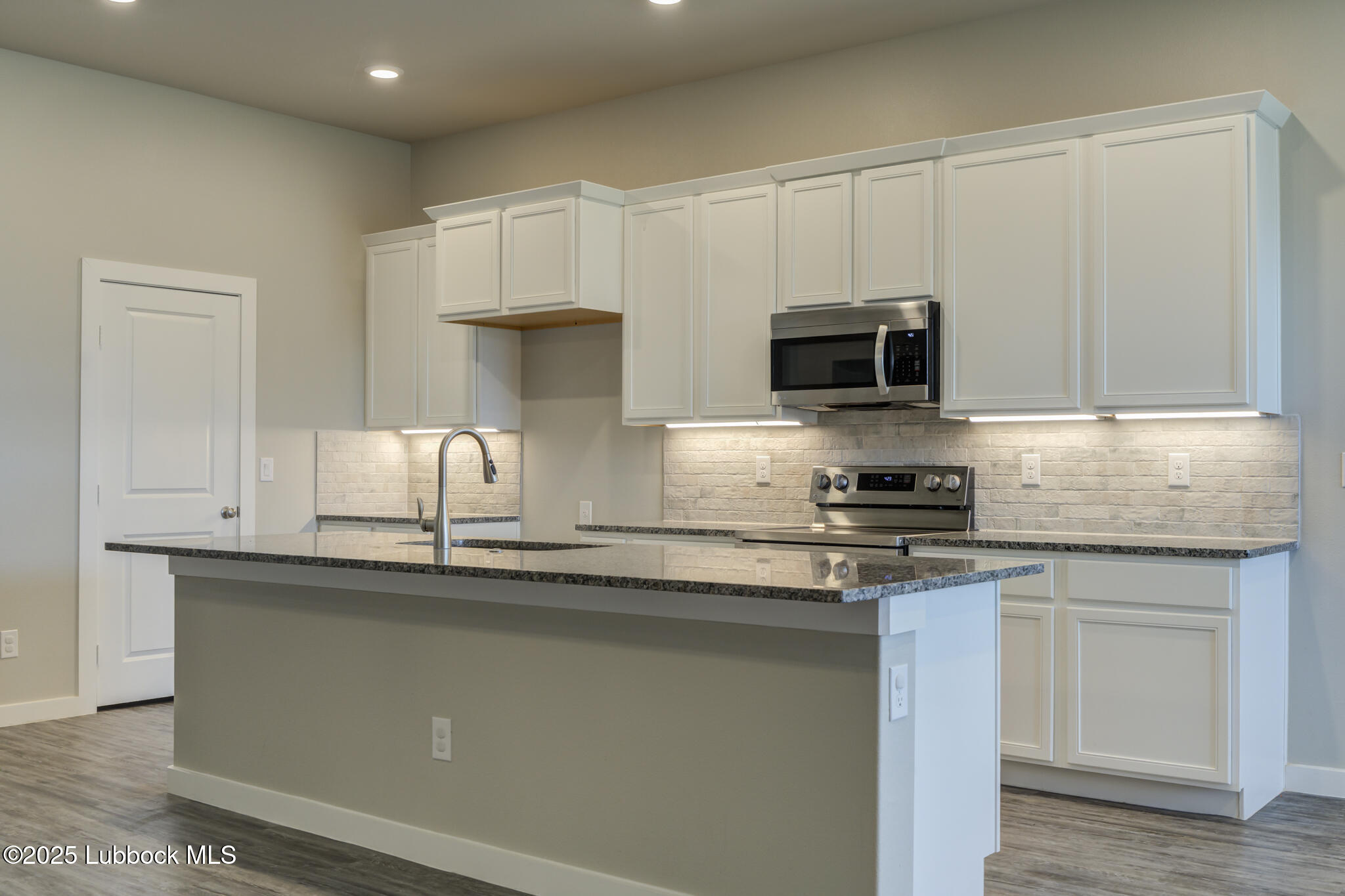 1905 141st Street Lubbock, TX 79423 - Photo 13 of 37 DSC02230_1_2