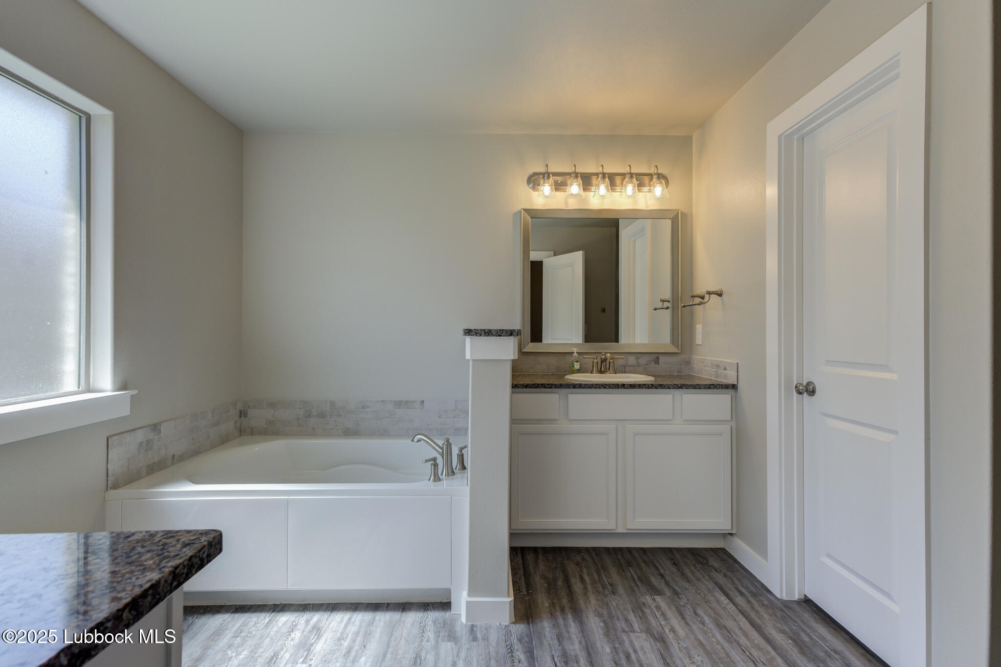 1905 141st Street Lubbock, TX 79423 - Photo 22 of 37 DSC02257_8_9