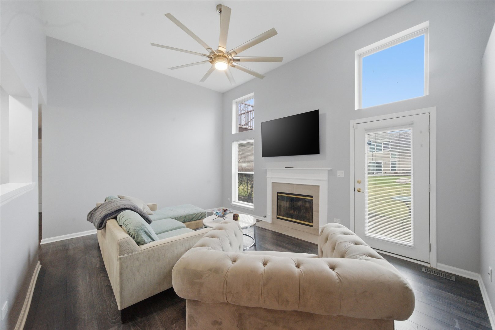 259 Millers Crossing Itasca, IL 60143 - Photo 7 of 25