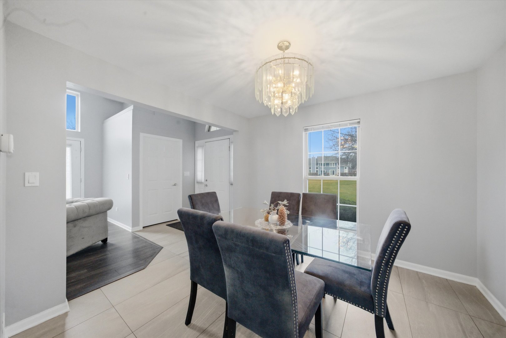 259 Millers Crossing Itasca, IL 60143 - Photo 9 of 25