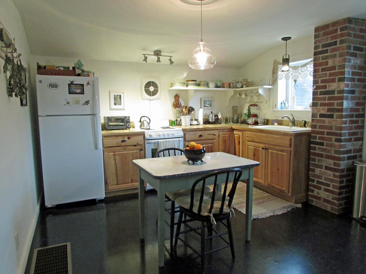 288 Clark Island Road St. George, ME 04859 - Photo 8 of 17 288cirkitchen1