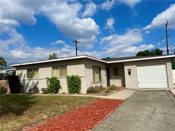 $2,800 | 538 North Fuchsia Avenue, Ontario, CA 91762