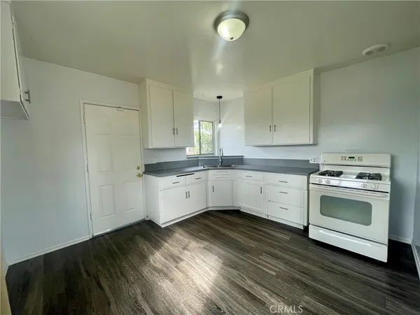 $2,800 | 538 North Fuchsia Avenue, Ontario, CA 91762
