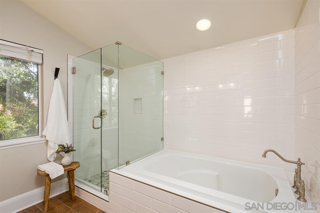 39932 North General Kearny Road Temecula, CA 92591 - Photo 21 of 25 Brand new master en suite bathroom. Just what everyone wants after a busy day. Beautiful soaking tub.