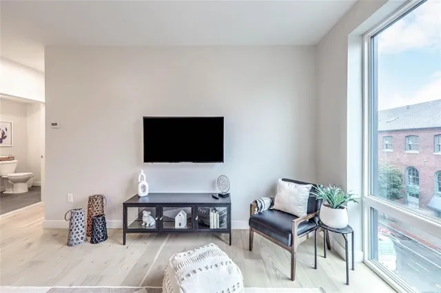 $1,850 | 125 Wickenden Street, Unit 208, Providence, RI 02903