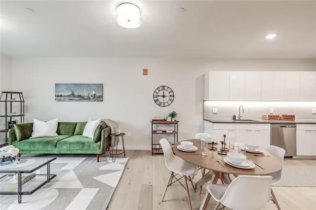 $1,850 | 125 Wickenden Street, Unit 208, Providence, RI 02903