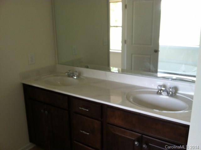 10222 Withers Road Charlotte, NC 28278 - Photo 8 of 10 Gallery Image 8