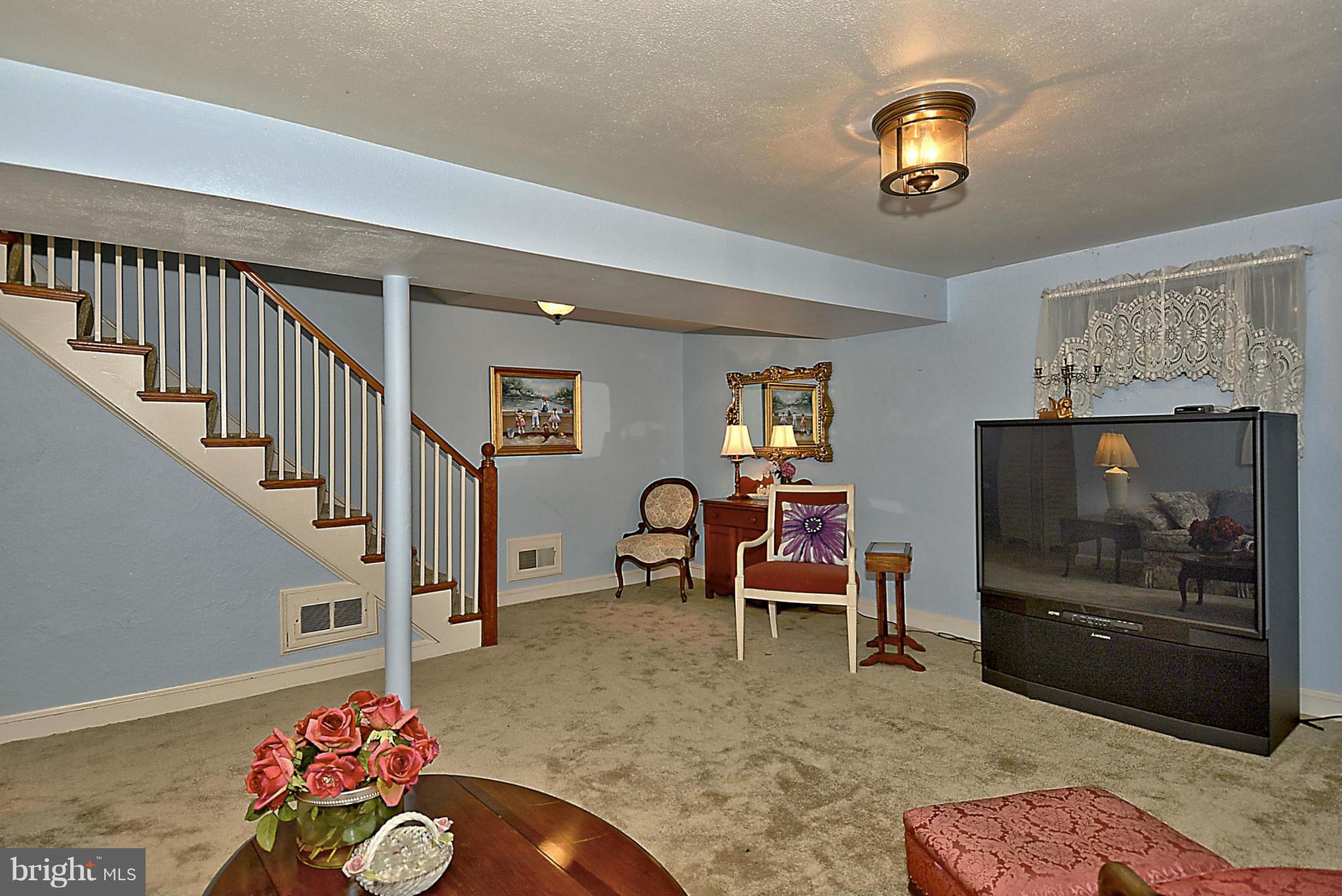 313 Windsor Street Silver Spring, MD 20910 - Photo 24 of 29 Family Room