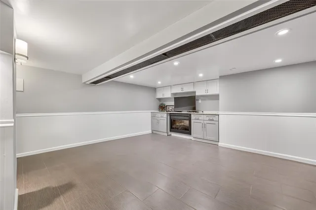 $1,130,000 | 27-01 167th Street | Murray Hill - Flushing