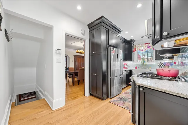 $1,130,000 | 27-01 167th Street | Murray Hill - Flushing