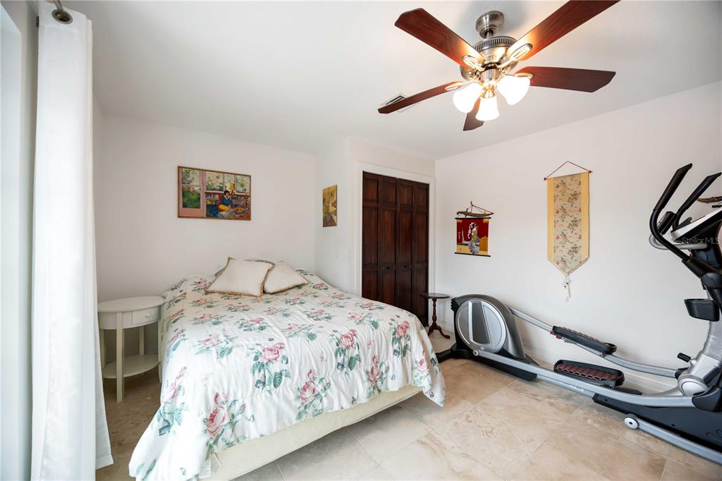 3674 Roslyn Road Venice, FL 34293 - Photo 47 of 72