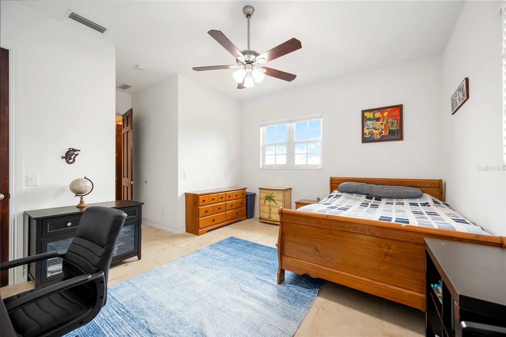 3674 Roslyn Road Venice, FL 34293 - Photo 54 of 72