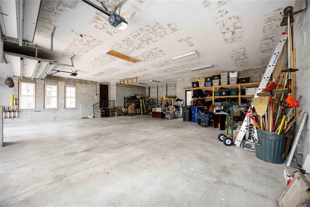 3674 Roslyn Road Venice, FL 34293 - Photo 56 of 72