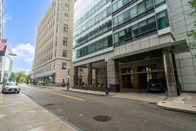 $795,000 | 3 Avery Street, Unit 501, Boston, MA 02111