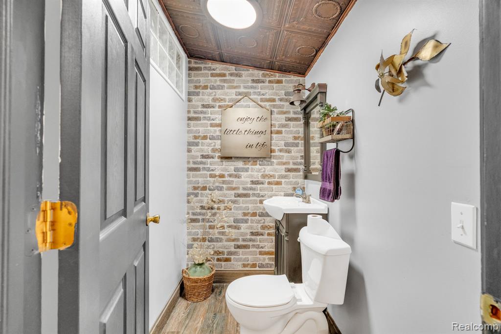 10077 Yale Road Avoca, MI 48006 - Photo 49 of 73