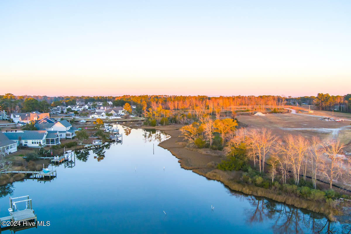 246 Amphitheater Drive Swansboro, NC 28584 - Photo 14 of 53 246 AMPHITHEATER DRIVE