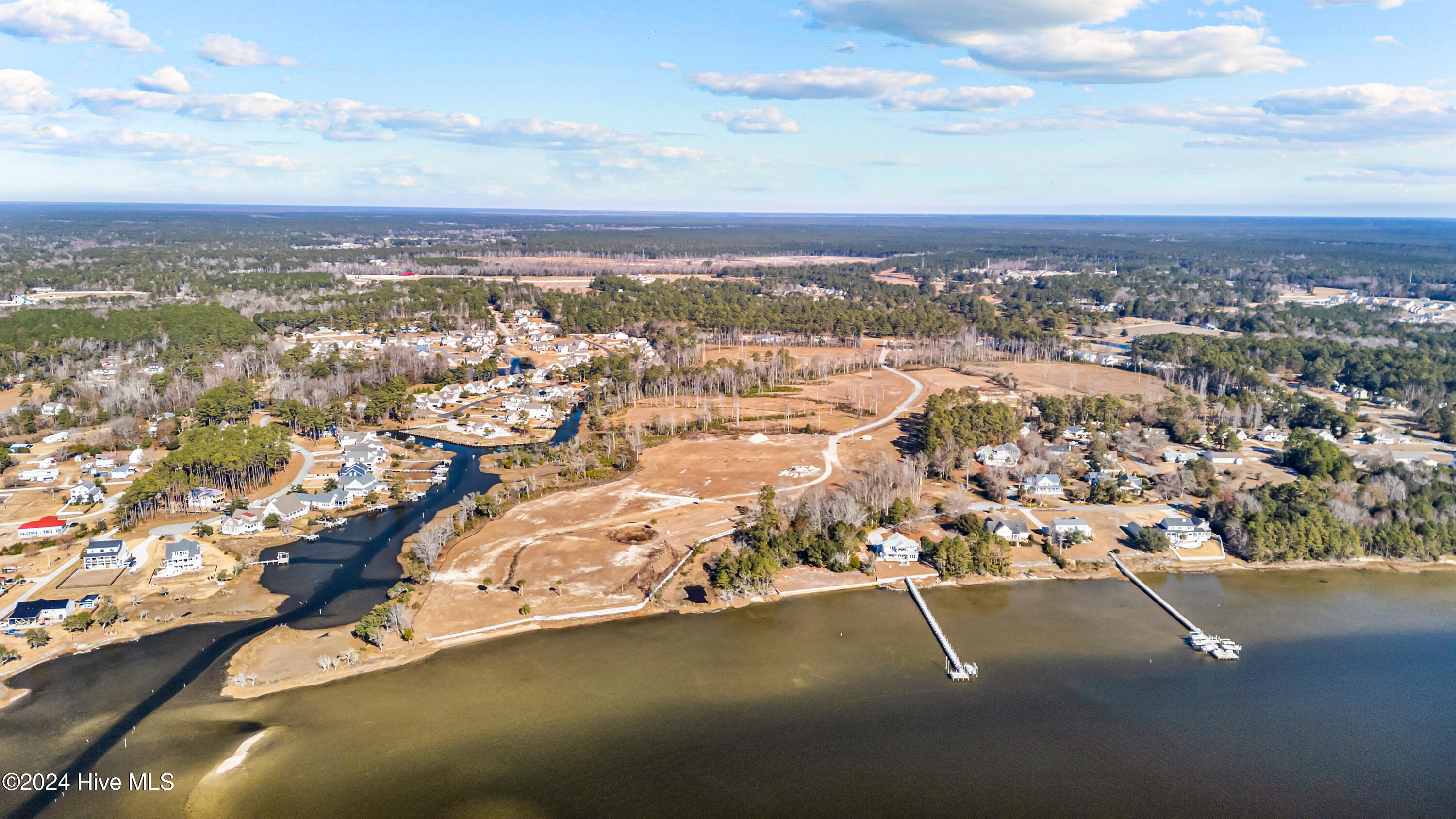 246 Amphitheater Drive Swansboro, NC 28584 - Photo 16 of 53 246 AMPHITHEATER DRIVE